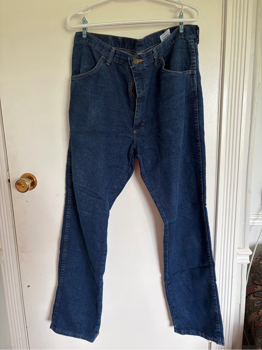 Wrangler Men's Straight Leg Dark Blue Jeans